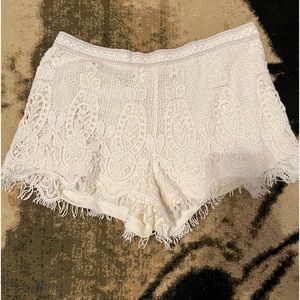 Cute lace pants size small